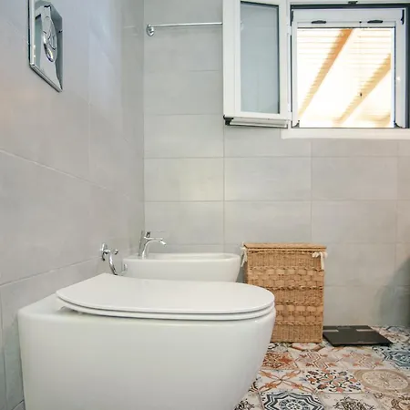 Διαμέρισμα Amazing Sea View *